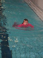 2009 September - Demi haalt haar zwemdiploma C