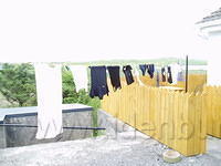 Ierland2005 047 - Naran, in het cottage is een wasmachine.