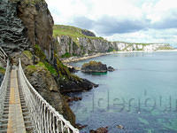 Ierland2005 016 - Rope bridge vanaf het eiland