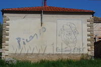 Spanje2004 072 - Caltojar, met Picassomuur. Nr 2.