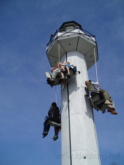 Legoland, Jesper en Ruurd hijsen zich op