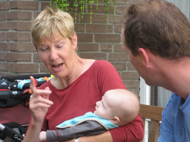 Oma geeft les