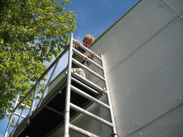 Jesper boven op de steiger