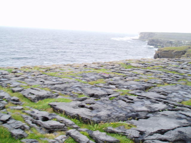 Ierland2005 084 - Inishmore, heeft veel weg van de Burren