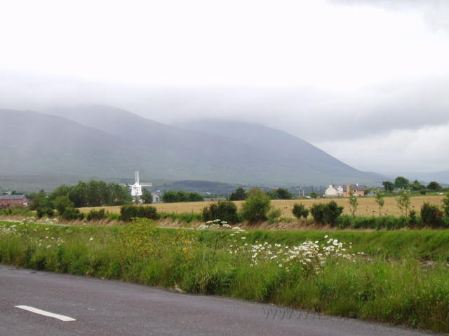 Ierland2005 114 - Tralee, de grootste windmolen van Ierland