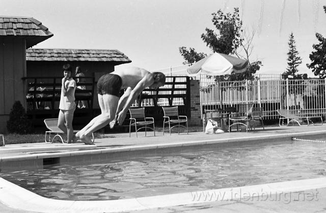 Kingston1972.013.jpg