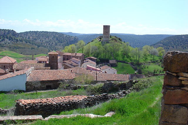 Spanje2004 077
Op weg naar Corduente, Cobeta met uitzicht.