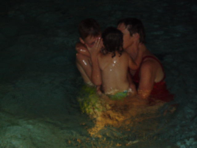 Gezellie, zo met z'n drieen.