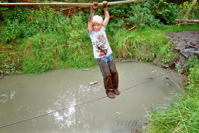 17_imm009_N9.jpg