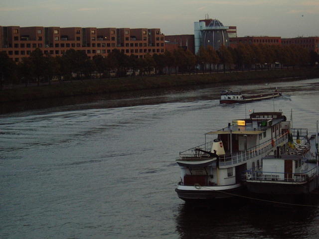 PA280007
