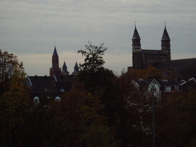 PA280010