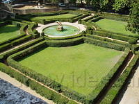Entrecasteaux - De kasteeltuin