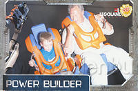 Legoland, Jesper en Ruurd in de alle kanten op bewegende robotarm