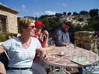 Benissa, de golfbaan, het clubhuis terras 1.