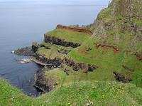 Ierland2005 704 - Giant Causeway, de diepte