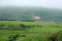 Ierland2005 716 - Glenncolumbkille, de kerk