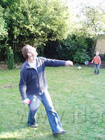 Moeke2005 020
Vader en zoon in aktie.